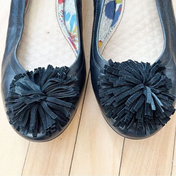 Hush Puppies Blue Flats with Floral Interior - Picture 4 of 8